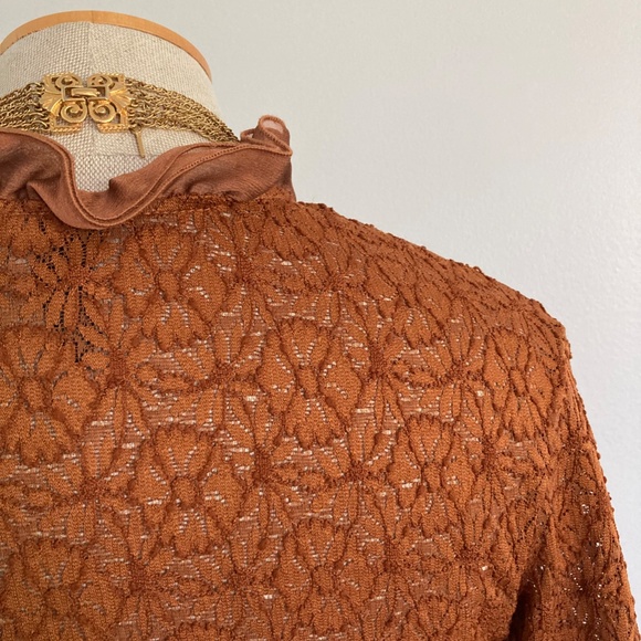 Lace Bolero with Bell Sleeves, Size M - Picture 8 of 10